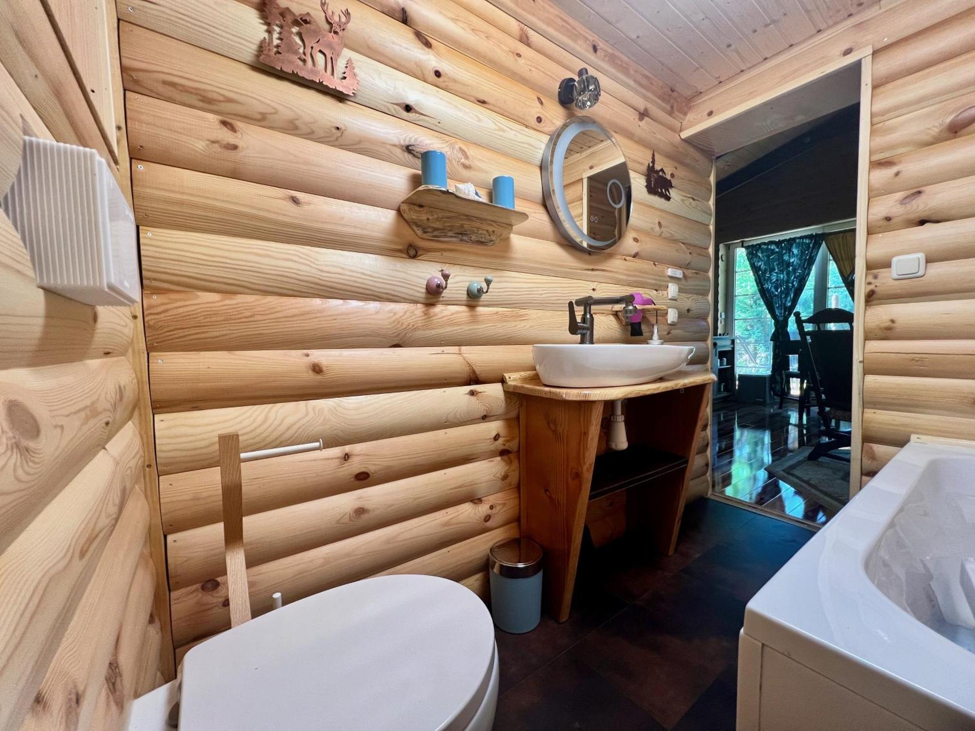 Holzhaus Baerenhoehle Am Wald Und See 네우루핀 외부 사진